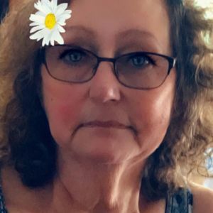 Meet your Posher, Joyce